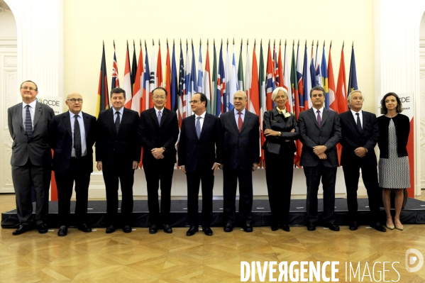 François HOLLANDE et les dirigeants des organisations  économiques internationales