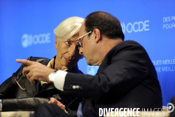 François HOLLANDE et les dirigeants des organisations  économiques internationales