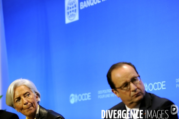François HOLLANDE et les dirigeants des organisations  économiques internationales