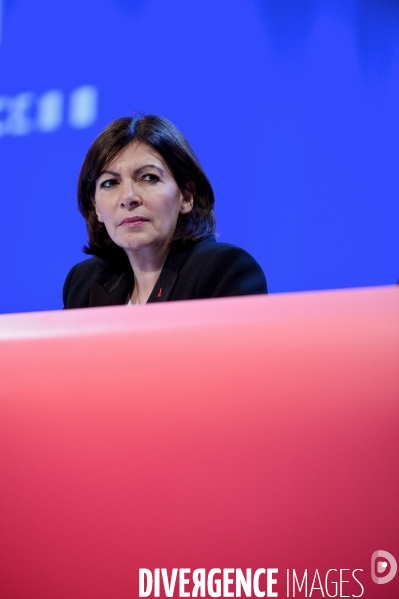 Anne Hidalgo au congrès de l association des maires de France