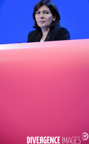 Anne Hidalgo au congrès de l association des maires de France