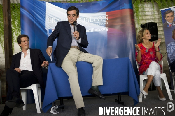Francois Fillon a la rencontre des militants du Val d Oise