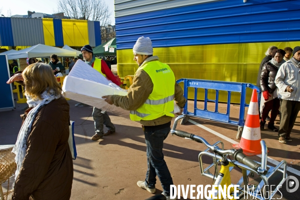 Vente a la Recyclerie Emmaus Coup de main