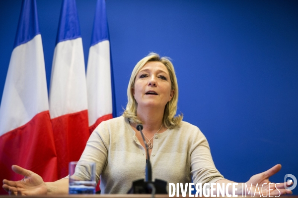 Conférence de presse de Marine Le Pen pour présenter le nouveau président du FNJ, Gaëtan DUSSAUSAYE.
