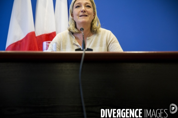 Conférence de presse de Marine Le Pen pour présenter le nouveau président du FNJ, Gaëtan DUSSAUSAYE.