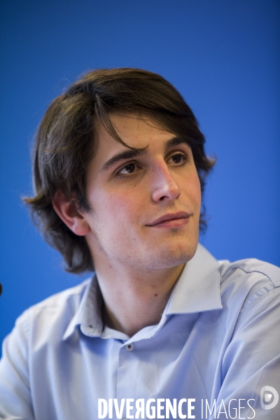 Conférence de presse de Marine Le Pen pour présenter le nouveau président du FNJ, Gaëtan DUSSAUSAYE.