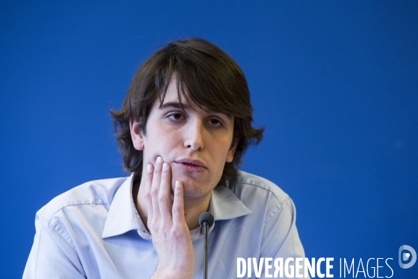 Conférence de presse de Marine Le Pen pour présenter le nouveau président du FNJ, Gaëtan DUSSAUSAYE.
