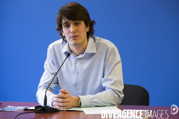 Conférence de presse de Marine Le Pen pour présenter le nouveau président du FNJ, Gaëtan DUSSAUSAYE.