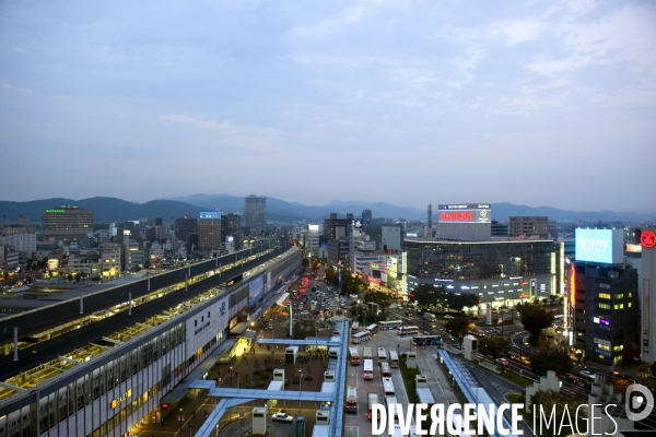 Japon. Okayama. Vue aerienne de la gare centrale