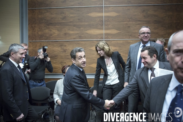 Nicolas Sarkozy : réunion avec le groupe UMP à l Assemblée Nationale