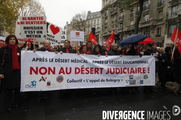 Manifestation des professions réglementées contre la loi Macron
