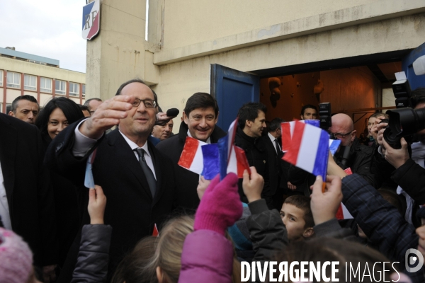 François HOLLANDE lance le programme national de renouvellement urbain à Lens et Boulogne-sur-Mer