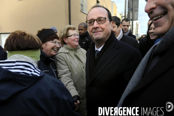 François HOLLANDE lance le programme national de renouvellement urbain à Lens et Boulogne-sur-Mer