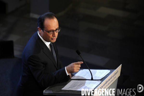 François HOLLANDE lance le programme national de renouvellement urbain à Lens et Boulogne-sur-Mer