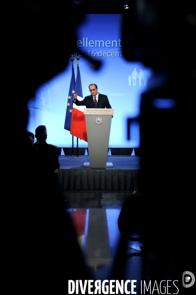 François HOLLANDE lance le programme national de renouvellement urbain à Lens et Boulogne-sur-Mer