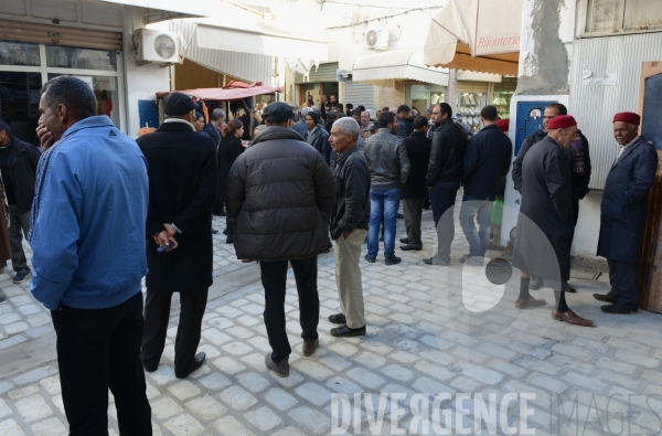 La Médina de Sfax : Place, hommes, commerce
