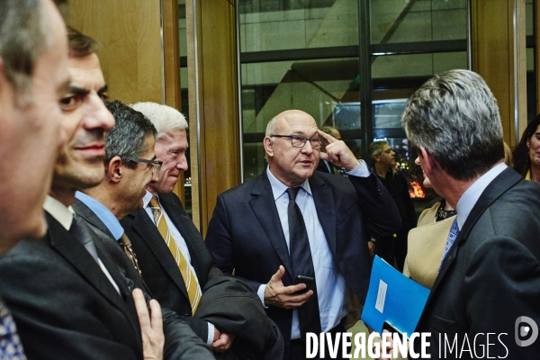 Michel SAPIN, Emmanuel MACRON et Axelle LEMAIRE