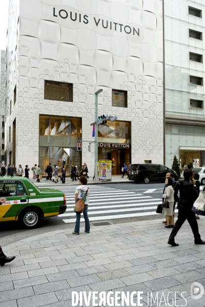 Tokyo.L immeuble Louis Vuitton a Ginza