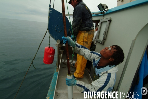 Le Lycee Maritime de Ciboure : formation de jeunes adolescents aux metiers de marins pecheurs