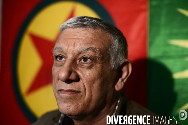 Cemil Bayõk, the current military leader of the PKK.  Cemil Bayik, le chef militaire du PKK .