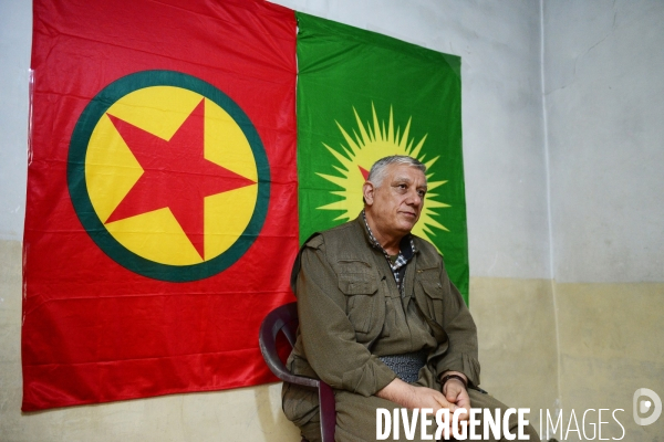 Cemil Bayık, the current military leader of the PKK.  Cemil Bayik, le chef militaire du PKK .
