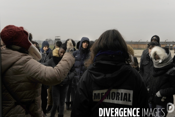 Auschwitz. Visite de jeunes lycéens d Ile-de-France