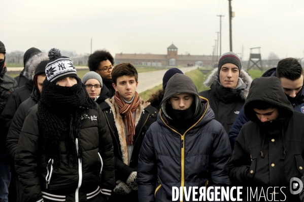Auschwitz. Visite de jeunes lycéens d Ile-de-France