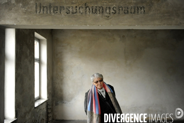 Auschwitz. Visite de jeunes lycéens d Ile-de-France