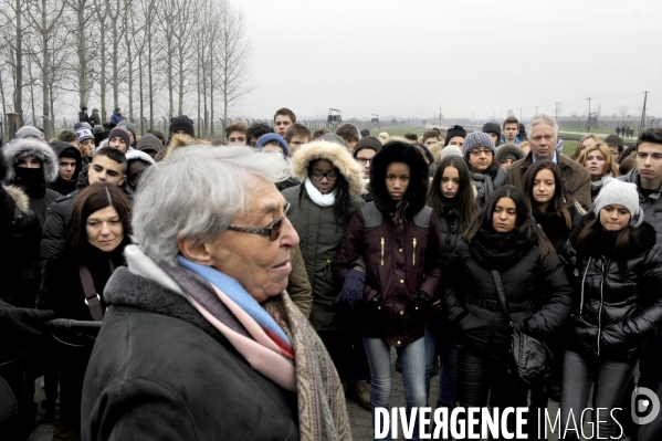 Auschwitz. Visite de jeunes lycéens d Ile-de-France