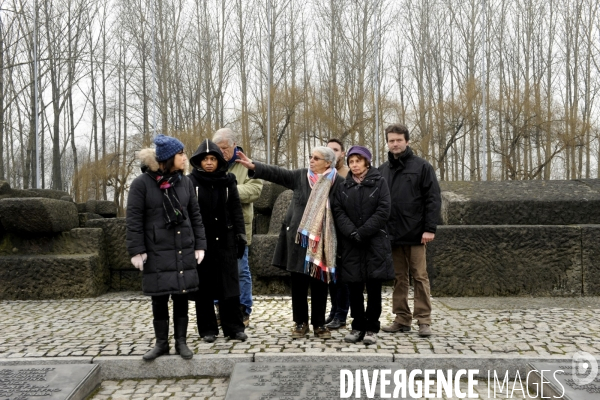 Auschwitz. Visite de jeunes lycéens d Ile-de-France