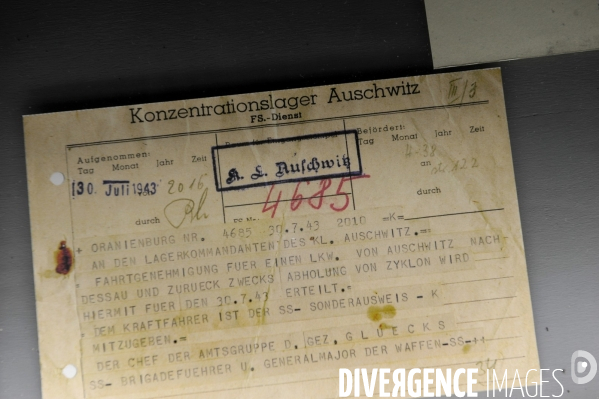 Auschwitz. Camps d extermination et de concentration