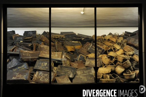 Auschwitz. Camps d extermination et de concentration