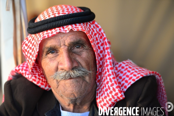 Yazidi Refugees at Khanke camp in Iraq. Réfugiés Yazidi au camp Khanke en Irak.