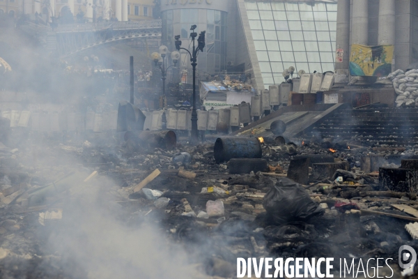 The Ukrainian Revolution 2014, The Fall of Kiev. La Révolution Ukrainienne 2014, La Chute de Kiev.