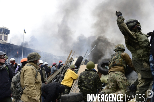 The Ukrainian Revolution 2014, The Fall of Kiev. La Révolution Ukrainienne 2014, La Chute de Kiev.