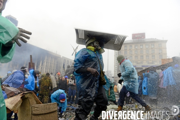 The Ukrainian Revolution 2014, The Fall of Kiev. La Révolution Ukrainienne 2014, La Chute de Kiev.