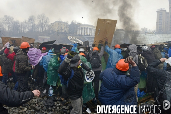 The Ukrainian Revolution 2014, The Fall of Kiev. La Révolution Ukrainienne 2014, La Chute de Kiev.