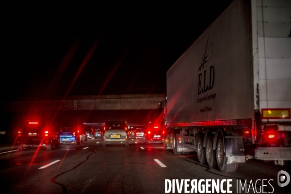 L autoroute A6 de nuit