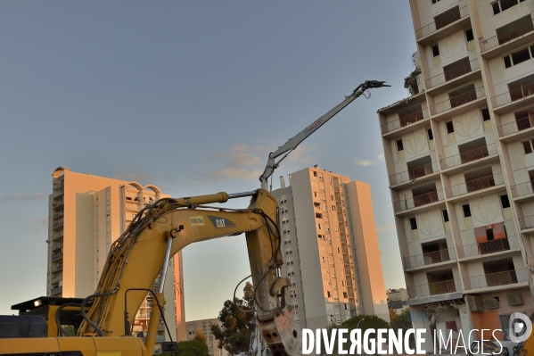 Demolition de la barre 30 dans le quartier des Moulins à Nice