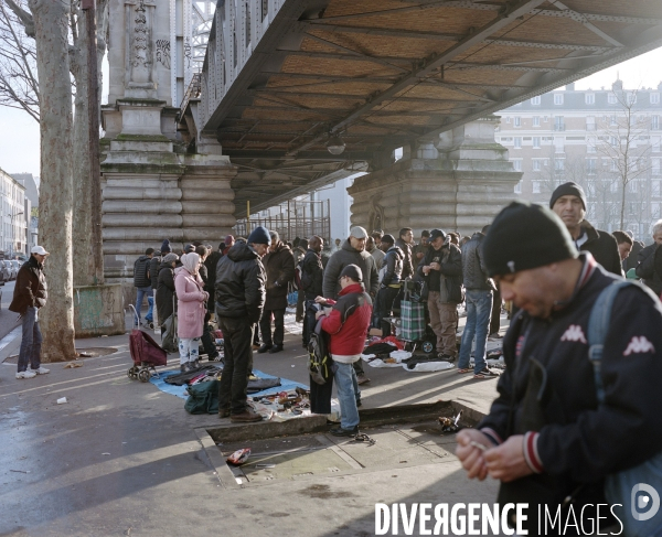 Metro La Chapelle, rmarché informel