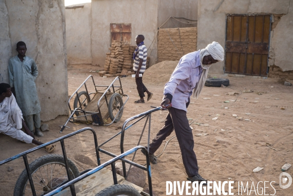 Reportage sur les camps de refugies soudanais a l est du tchad, a la frontiere avec le darfour.