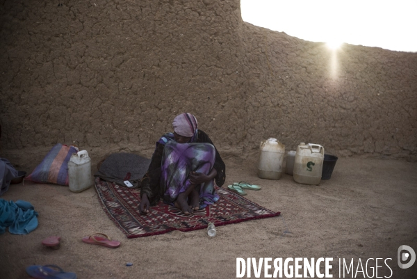 Reportage sur les camps de refugies soudanais a l est du tchad, a la frontiere avec le darfour.