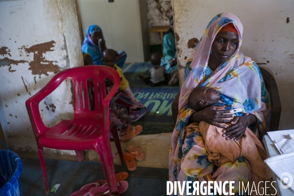 Reportage sur les camps de refugies soudanais a l est du tchad, a la frontiere avec le darfour.