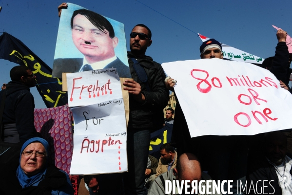 The Muslim Brotherhood in Egypt.  Les Frères musulmans en Egypte.