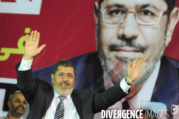 The Muslim Brotherhood in Egypt.  Les Frères musulmans en Egypte.