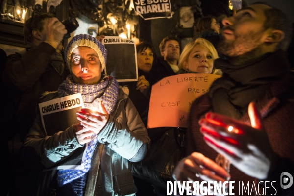 Manifestation de soutien à la liberté d expression après l attentat contre le journal Charlie Hebdo et la mort de 12 personnes dont quatre des principaux dessinateurs caricaturistes.