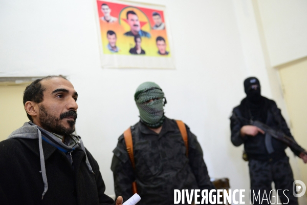 The ISIS fighters Captured by YPG in Prison Syria. Combattants de Etat islamique (EI) Capturés par GPJ, Prison en Syrie.