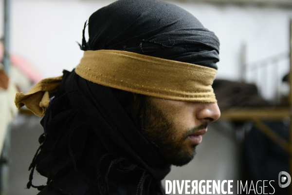 The ISIS fighters Captured by YPG in Prison Syria. Combattants de Etat islamique (EI) Capturés par GPJ, Prison en Syrie.