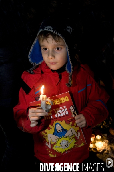 CHARLIE HEBDO : rmobilisation de la population française pour la démocration et la liberté d expression depuis lles attentats terroristes, janvier 2015. French mobilisation since the terrorist attacks in Paris