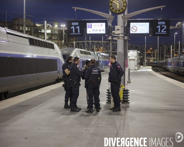 Plan Vigipirate au plus haut niveau. Gare du Nord